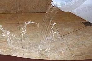 海林漏水维修 免砸砖防水材料该如何施工